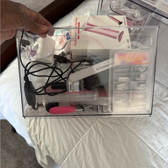 Nail Kit - Picture 8 of 11